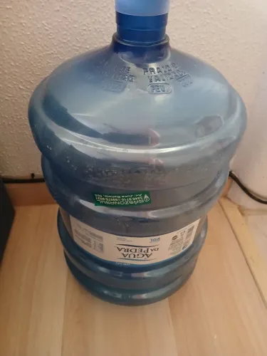 3 Galoes de água mineral 20L vazio