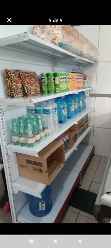 Prateleiras / gôndolas
