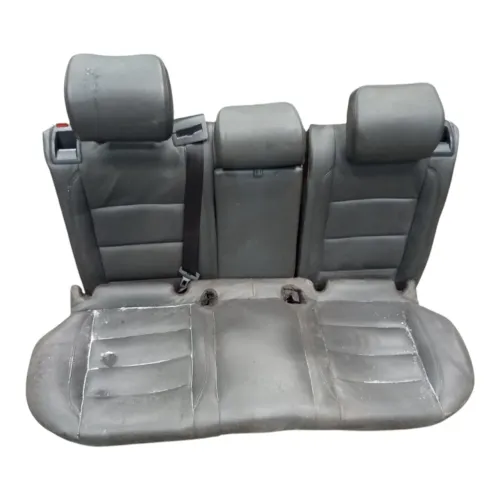 Banco Traseiro Volkswagen Jetta 2004 Á 2009