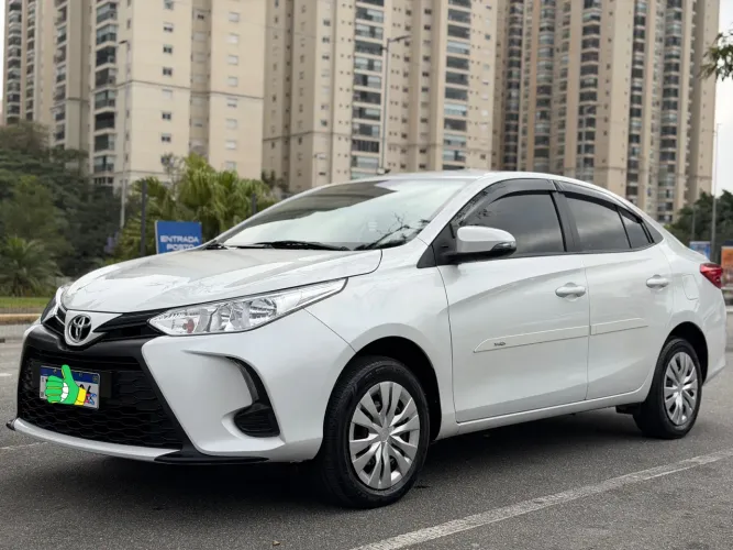 Toyota Yaris XL Sedan 1.5 Flex 16V 4P Aut. 2023