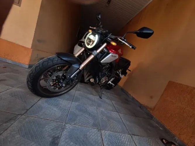 Honda CB 650r 2022