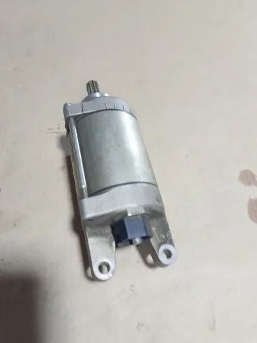 Motor de partida Twister 250 2019 usado 