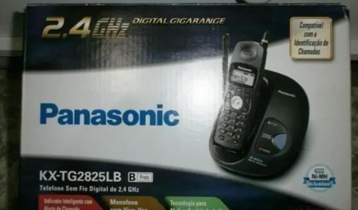 Telefone Panasonic Digital 2.4 GHZ Sem fio com identificador novo sem uso na caixa