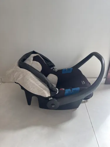 Bebê conforto Burigotto