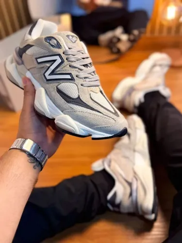 Tênis New Balance 9060 em couro legítimo - Estilo e Conforto pro dia a dia - Envio rápido