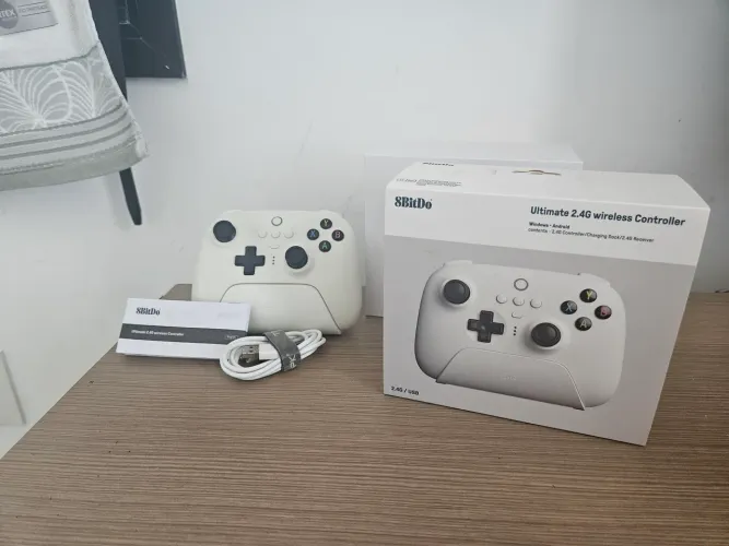 Controle 8bitdo ultimate wireless (usado)