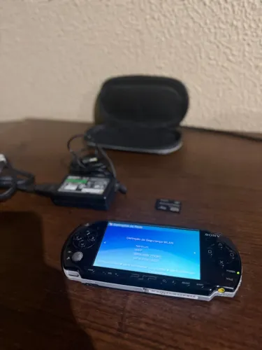 Sony PSP 2001 Slim & Lite - Console Portátil