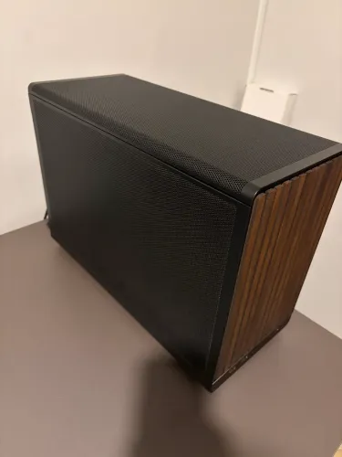 Gabinete Lian Li A3 Wood Mesh