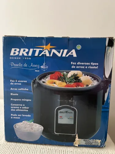 Panela de Arroz Elétrica Britânia