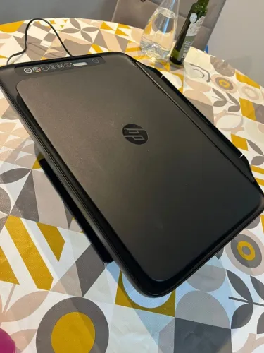 Impressora HP DeskJet Ink Advantage 2774 Multifuncional Wi-Fi (Imprime/Copia/Digitaliza)