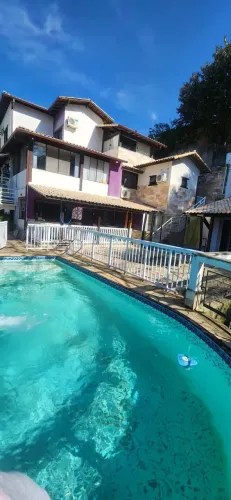Casa à venda na Rua Amadeu Gomes, Sapê, Niterói - RJ