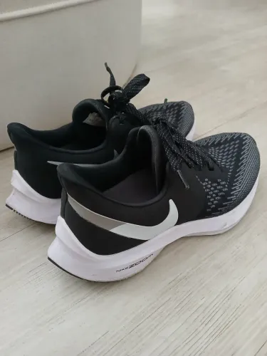 Tênis Nike Zoom Running Tam 37