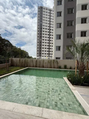 Apartamento novo com vaga e com 2 quartos , andar alto