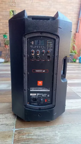 Caixa JBL Max 12