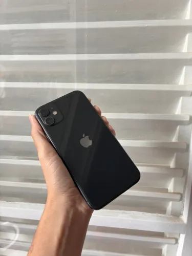 iPhone 11 64GB