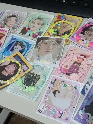 Kit de pulseiras de miçangas do BTS 20 UNIDADES