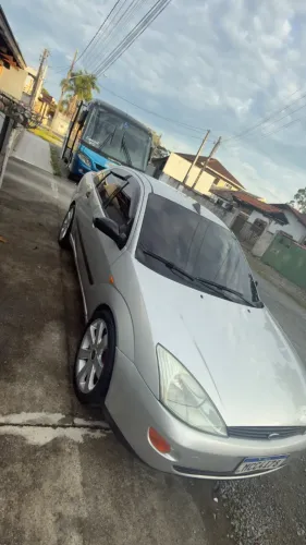 Ford Focus Sedan 2.0 16v/2.0 16V Flex 4P 2001