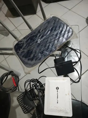 Rodeador Tp-link 3 antenas + ONU/ONT + duas fontes