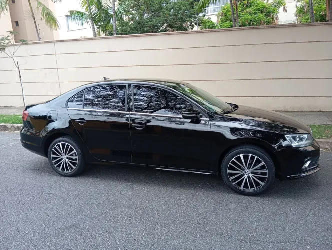 Volkswagen Jetta Trendline 1.4 TSI 16V 4P Aut. 2016