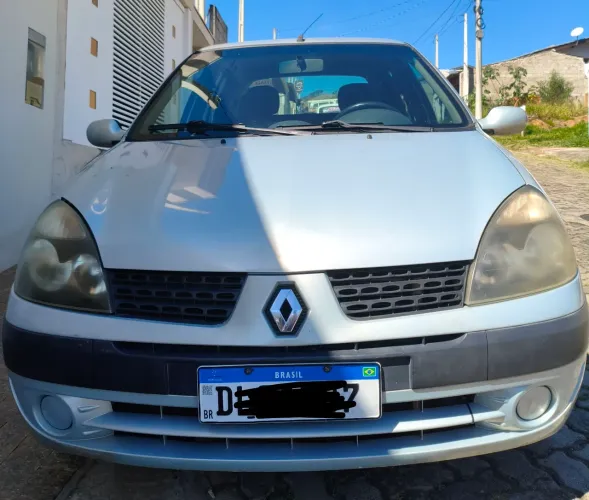 Renault Clio RN/ Expression 1.6 16V 5P 2004