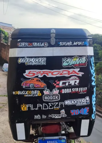 BAU DE FIBRA 110 LITROS SEMI NOVO $ 370