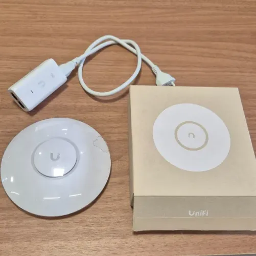 Ponto de Acesso Ubiquiti UniFi 6 Plus | U6+