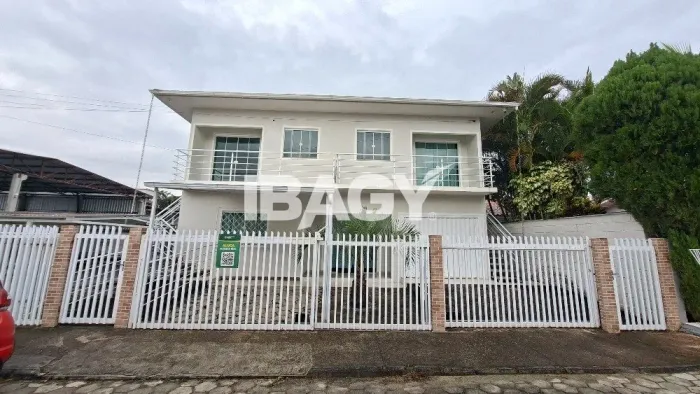 Excelente Apartamento 2 dormitório(s) em Sul do Rio - Santo Amaro da Imperatriz
