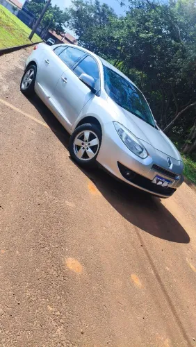 Renault Fluence Sed. Dynamique 2.0 16V Flex Aut. 2011