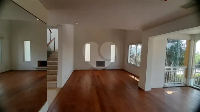 Condomínio com 3 quartos à venda em Bosque do vianna - SP