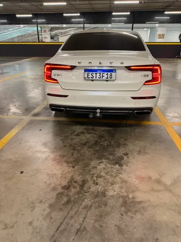 Volvo S60 T-5 Inscription 2.0 254cv 4P 2020