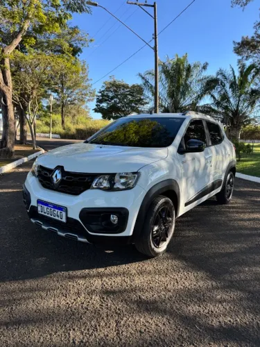 Renault Kwid Outsider 1.0 Flex 12V 5P Mec. 2020