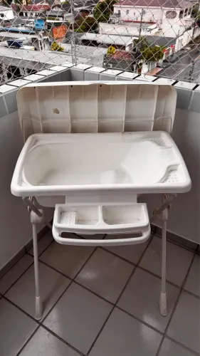 Banheira com trocador