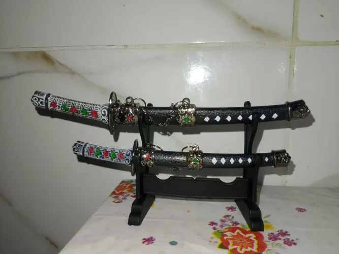3 Katana 50$