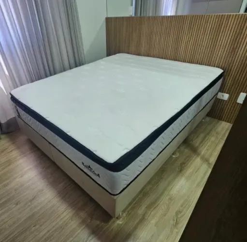 PROMOÇÃO - COLCHÃO QUEEN DE MOLAS ENSACADAS!!