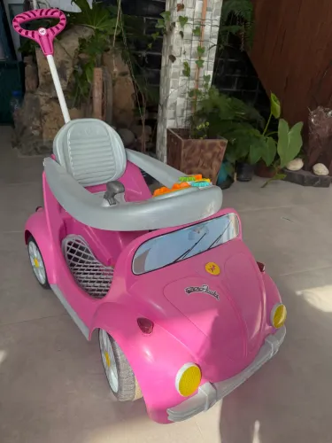 Carrinho passeio infantil - Fusca