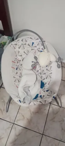 Cadeirinha de balanço