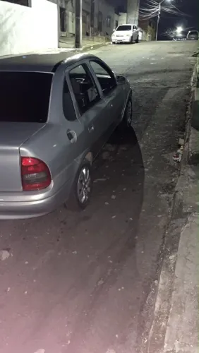 Chevrolet Corsa Sedan 1.0 MPFI 8V 71cv 4P 2004