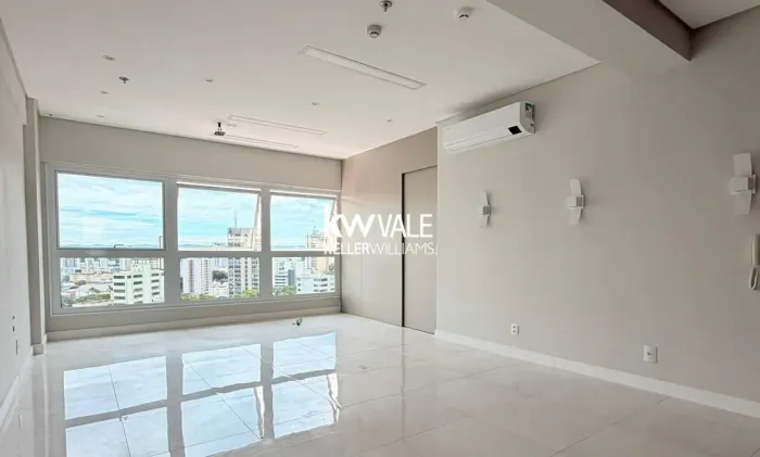 Sala Comercial à venda Centro