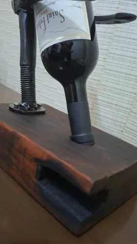 SUPORTE PARA VINHO(ADEGA)