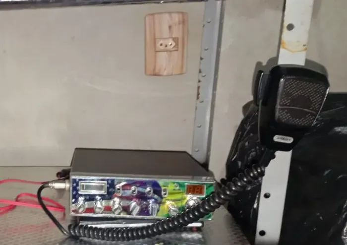 VENDE SE RADIO PX MEGA STAR 97 