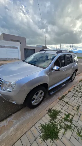 Renault Duster Dynamique 2.0 Hi-flex 16V Aut. 2015