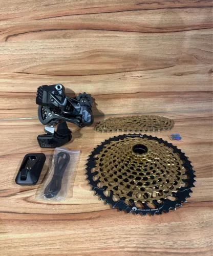 Câmbio SRAM XX1 + k7 e corrente sram xx1 gold