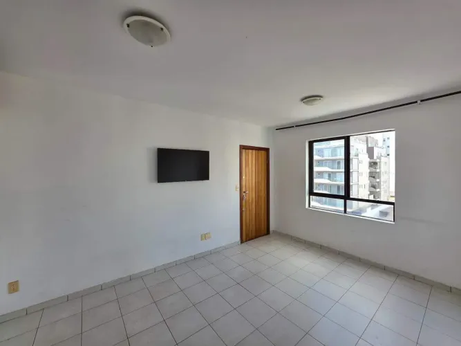 Apartamento à venda, 2 quartos, 1 suíte, 1 vaga, Centro - Divinópolis/MG