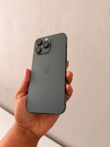 iPhone 16 pro max 256gb