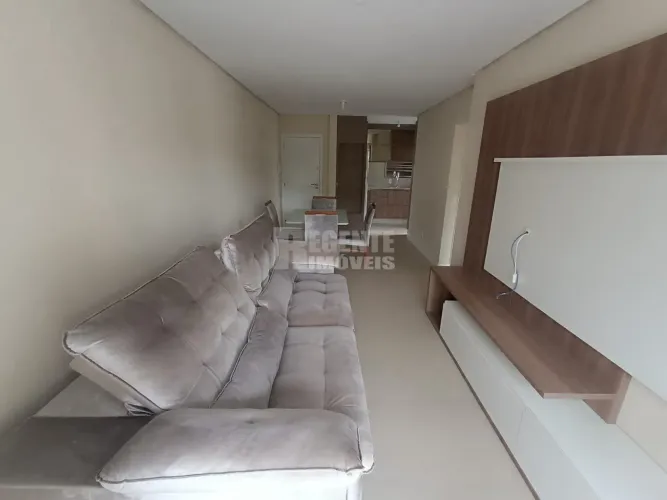 Ótimo apartamento de 2 dormitórios para locação no bairro Trindade!