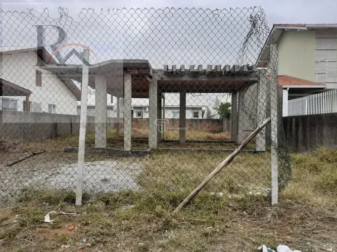 Terreno para Venda em Palhoça, Barra do Aririú
