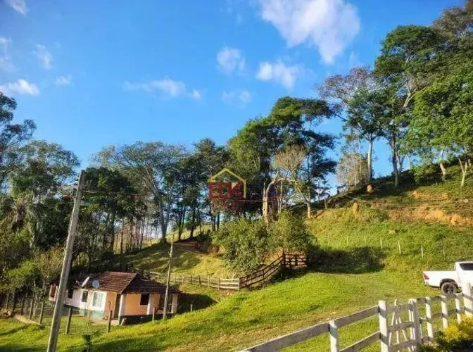 Fazenda com 6 dormitórios à venda, 726000 m² por R$ 4.000.000 - Rodovia - Jambeiro/SP