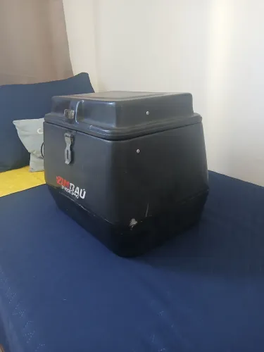 Baú 60 litros fibra 