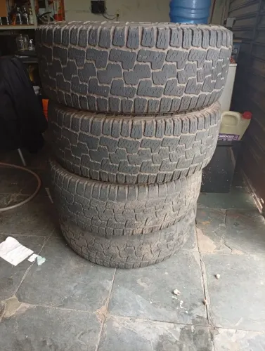 Pneus Aro 18x265/60