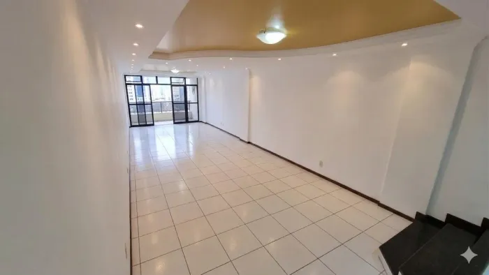 Apartamento, 5 quartos, 4 suítes, 230 m², 3 vagas no Lagoa Nova em Natal
